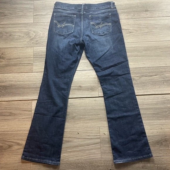 Wrangler bootcut Jeans - Picture 2 of 7
